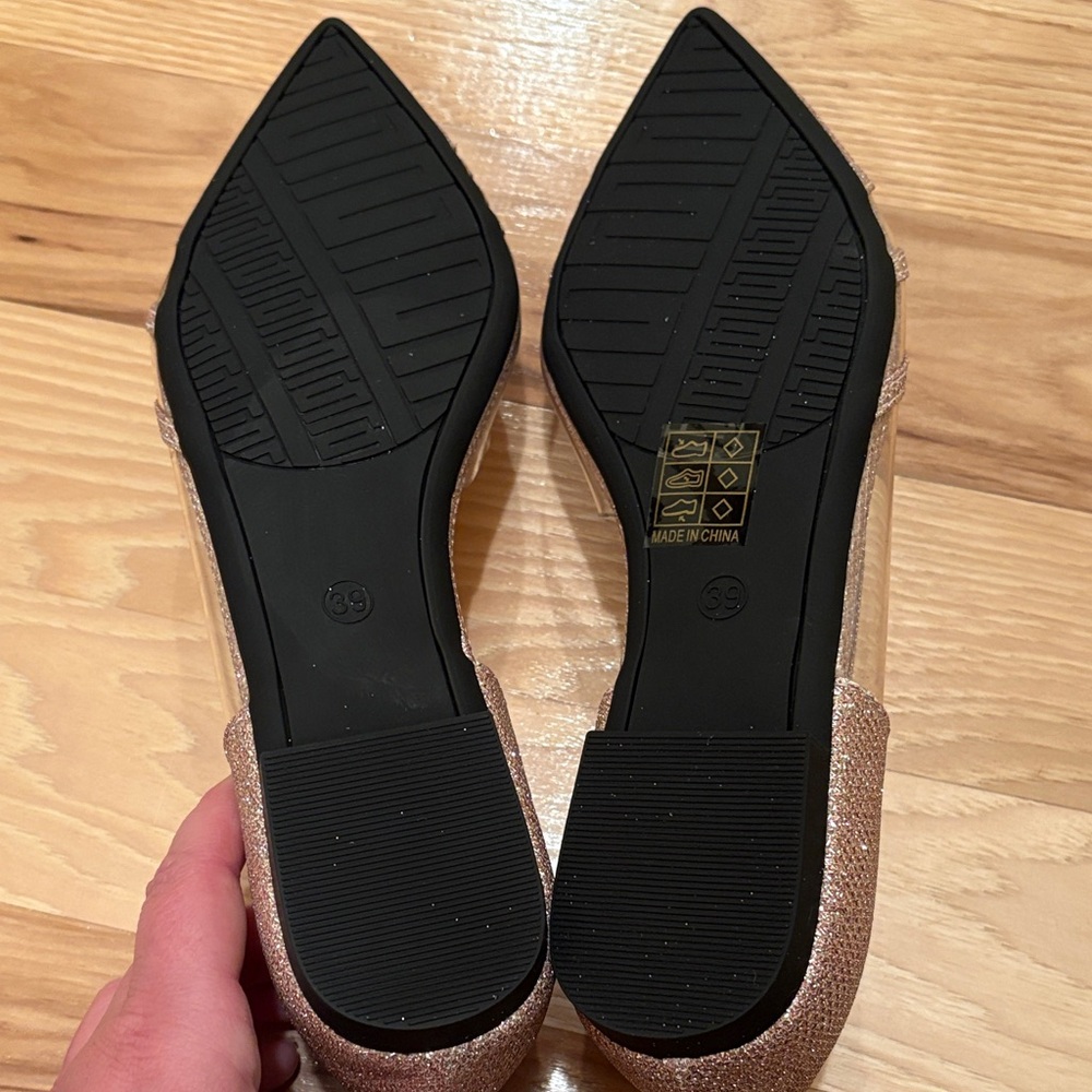 Chic Glittery blush/gold Women's Flats NWOT - Picture 4 of 6